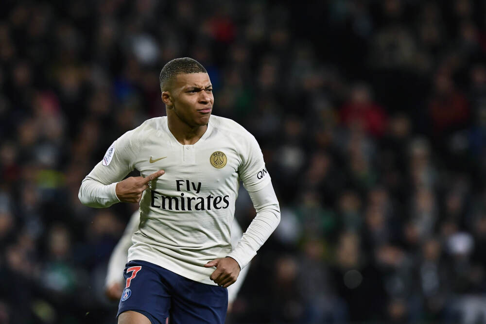 长臂猿为何“长臂”？中国研究团队破解百年难题